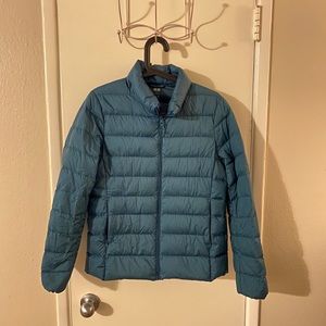 Uniqlo ultra light down jacket size M